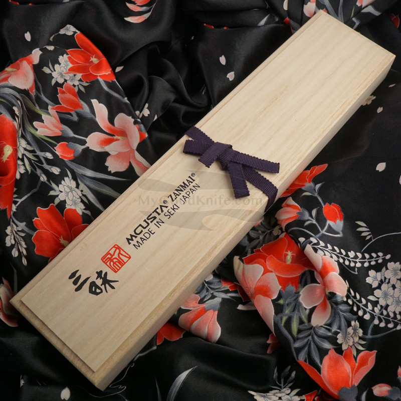 Santoku Japanese kitchen knife Mcusta Zanmai Ultimate Unkai ZUU