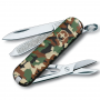 Monitoimityökalu Victorinox Classic SD Сamouflage blister 0.6223.94B1
