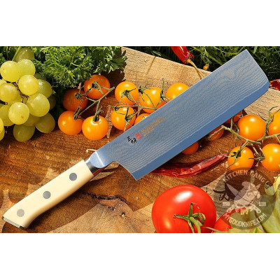 Nakiri Japanese kitchen knife Mcusta Classic Damascus HKC-3008D 18cm - 1