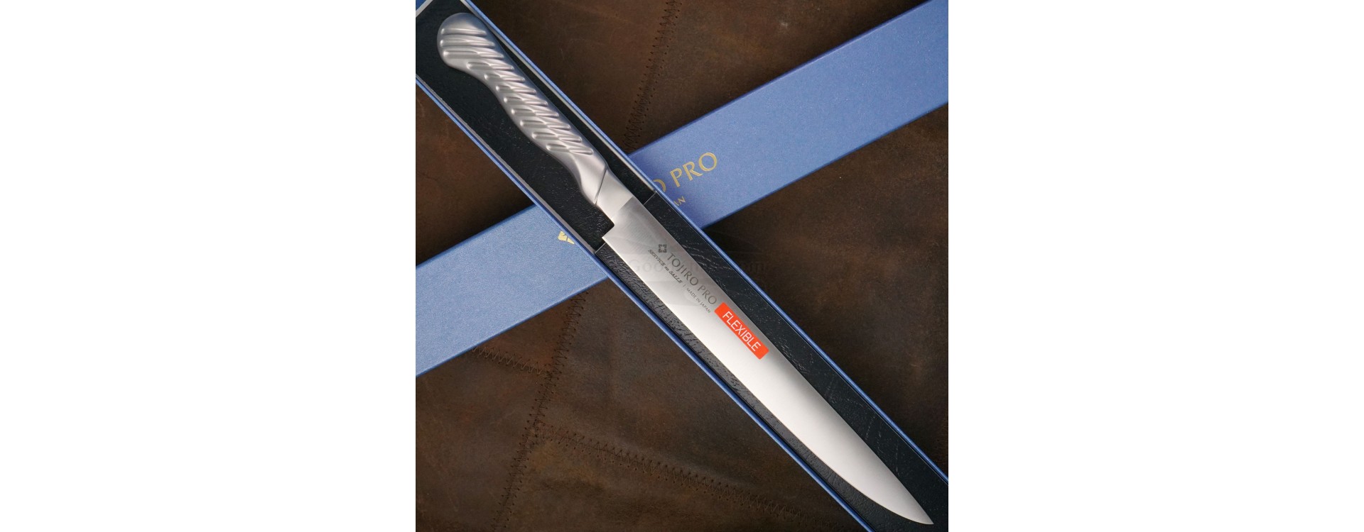 Fillet Knives and Slicing Knives: Features and Buying Guide