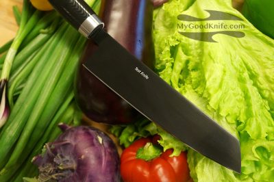 nesmuc-test-knife-in-store